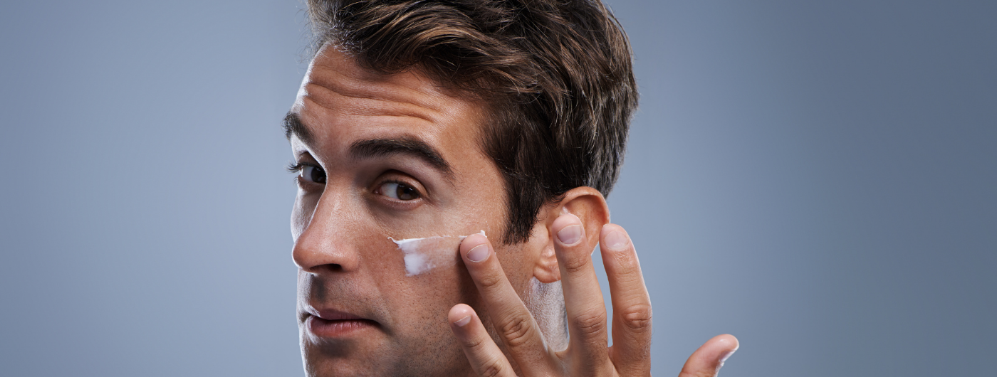 Como controlar o brilho e a oleosidade da pele no frio?