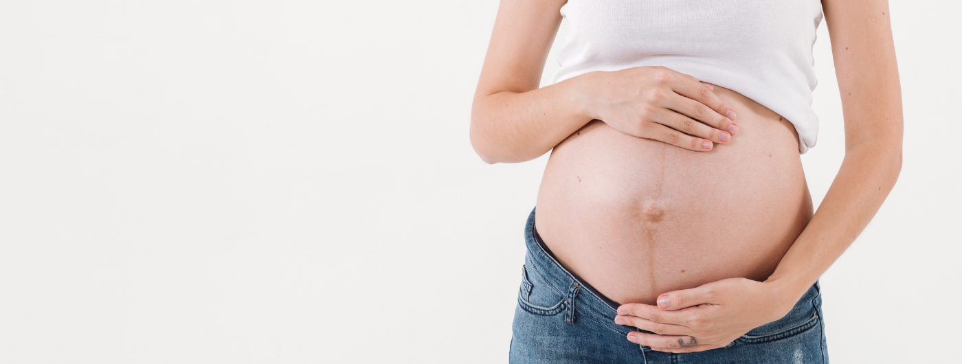 É normal ficar com as partes íntimas escuras na gravidez?