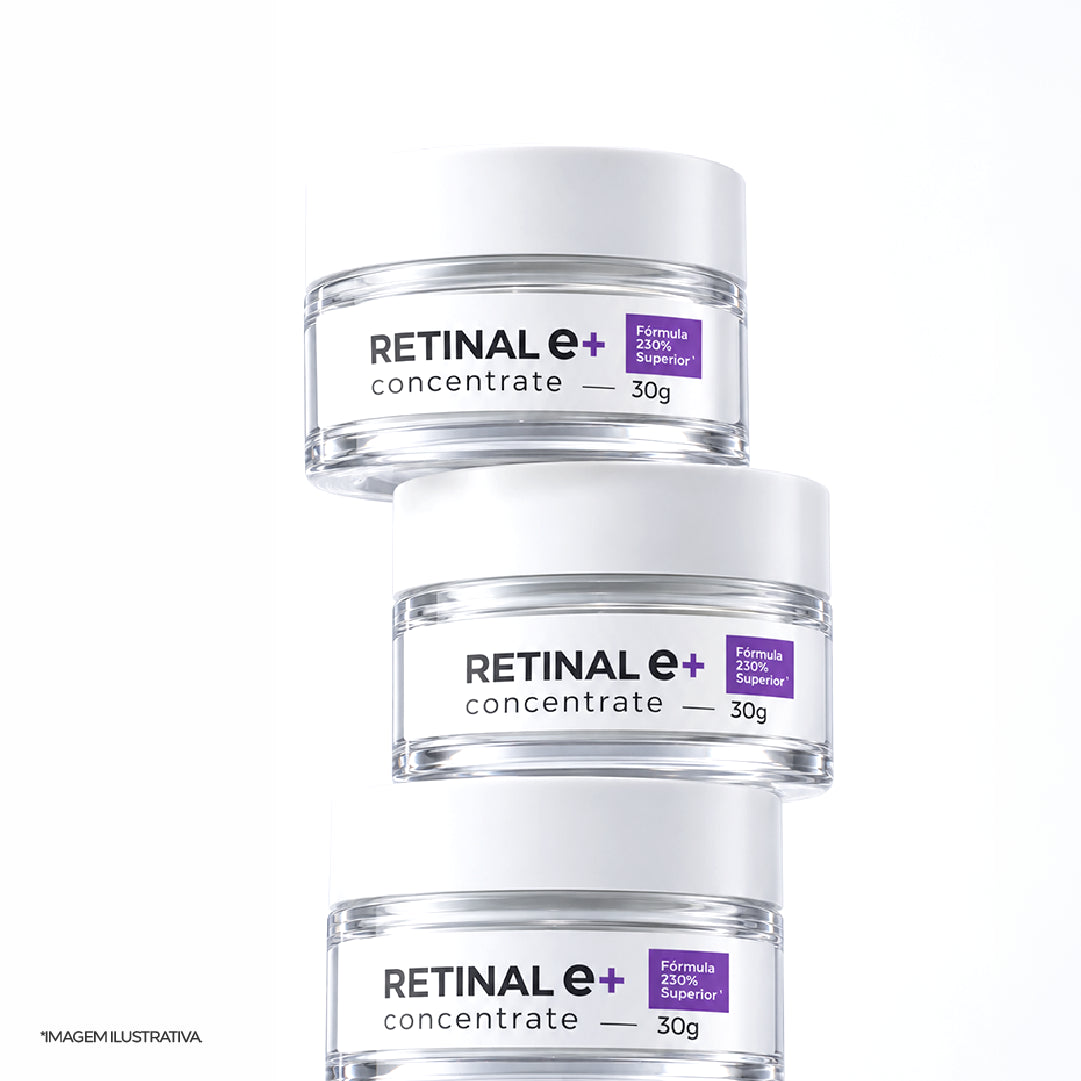 Três potes do Retinal E+ Concentrate 30 g empilhados sobre fundo branco